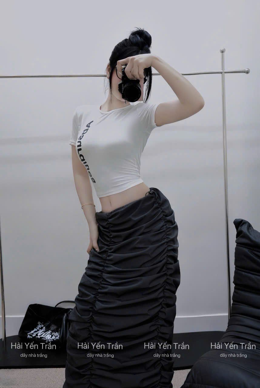 Set áo in chữ mix chân váy Y2K dài nhún dây rút trendy - Q416