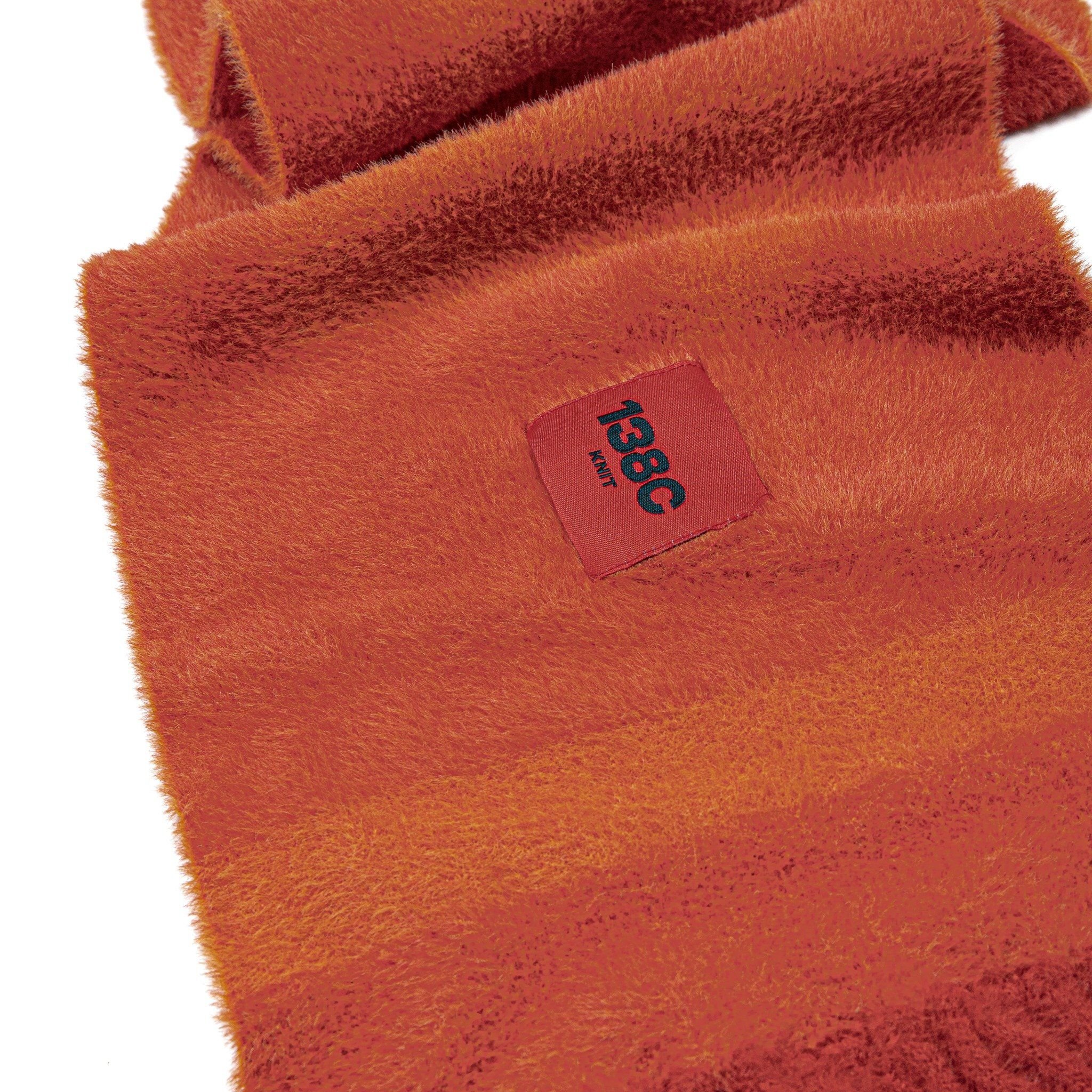 BURNING LOVE KNIT FUZZY SCARF