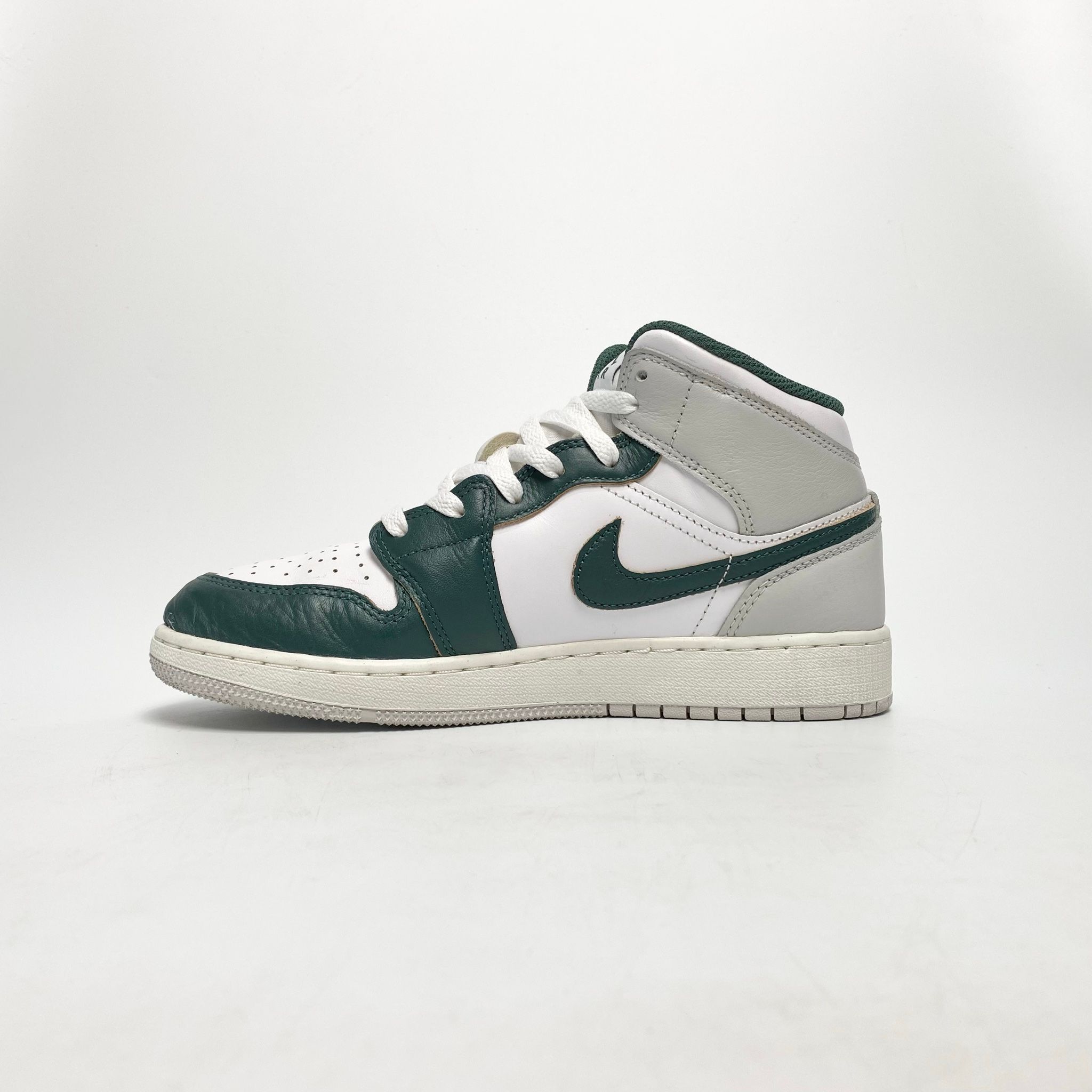 AIR JORDAN 1 MID SE GS OXIDIZED GREEN FQ8088-103
