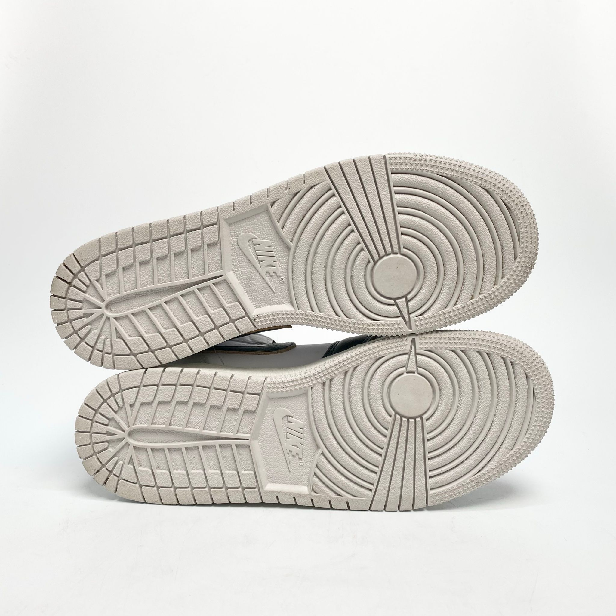 AIR JORDAN 1 MID SE GS OXIDIZED GREEN FQ8088-103