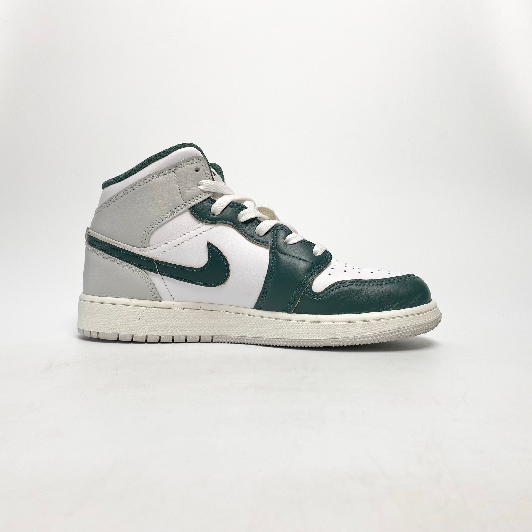 AIR JORDAN 1 MID SE GS OXIDIZED GREEN FQ8088-103