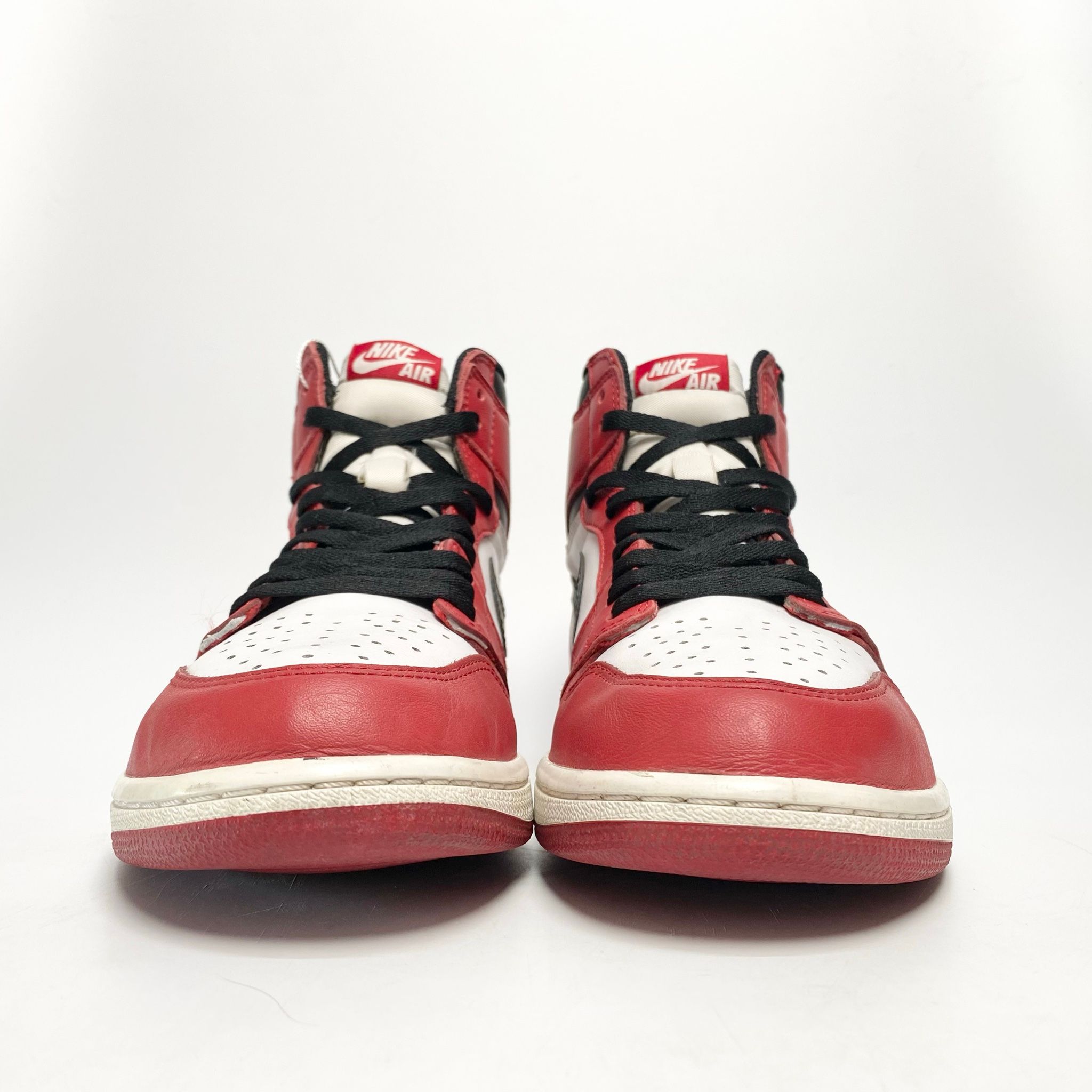 NIKE AIR JORDAN 1 RETRO HIGH OG CHICAGO 2015 555088-101