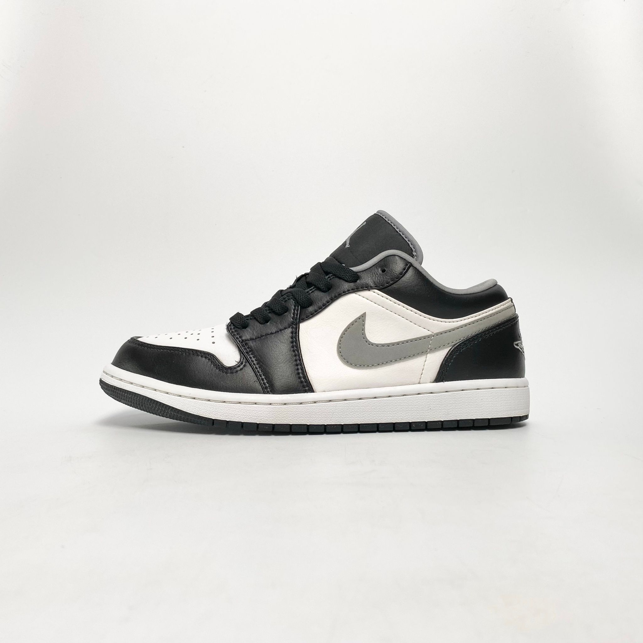 NIKE AIR JORDAN 1 LOW SMOKE GREY V3 553558-040