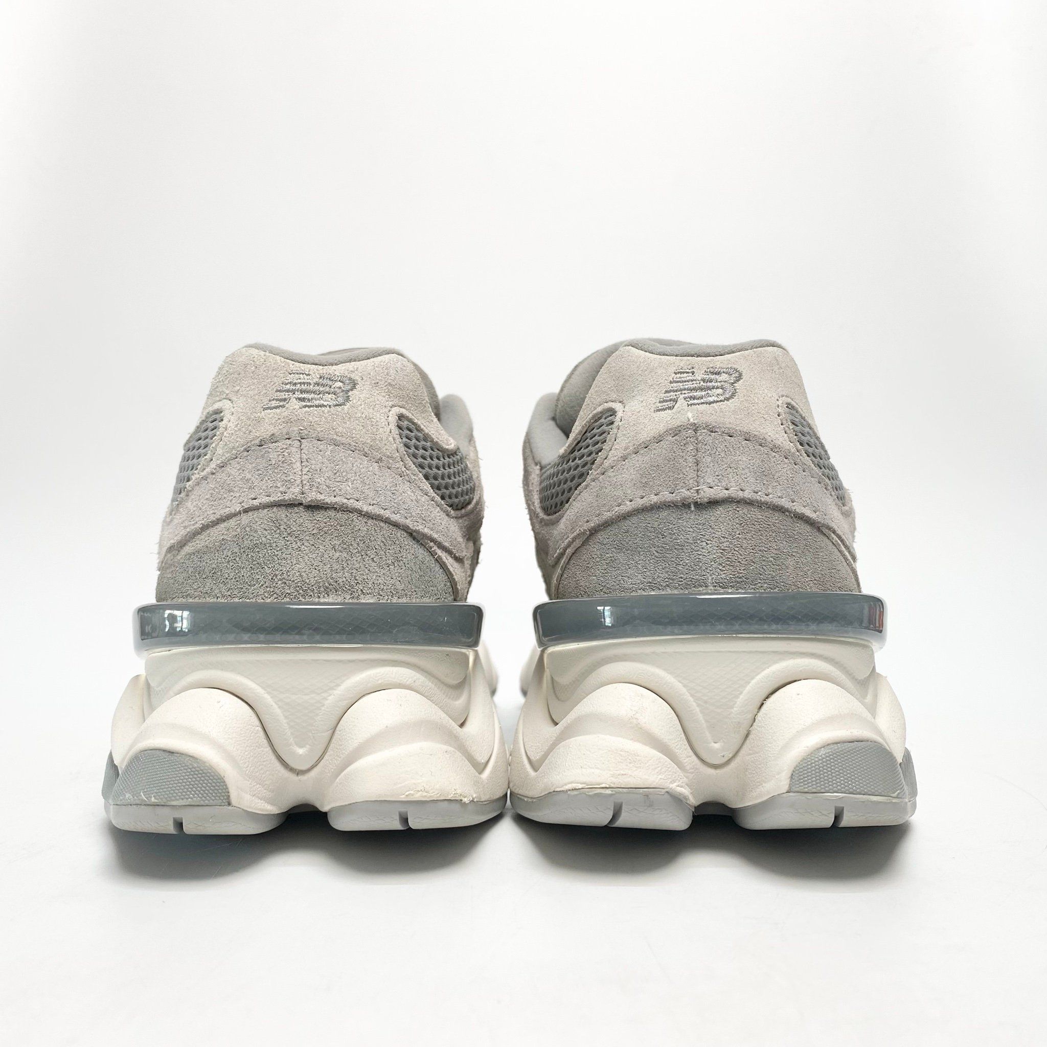 NEW BALANCE 9060 GREY U9060ERD