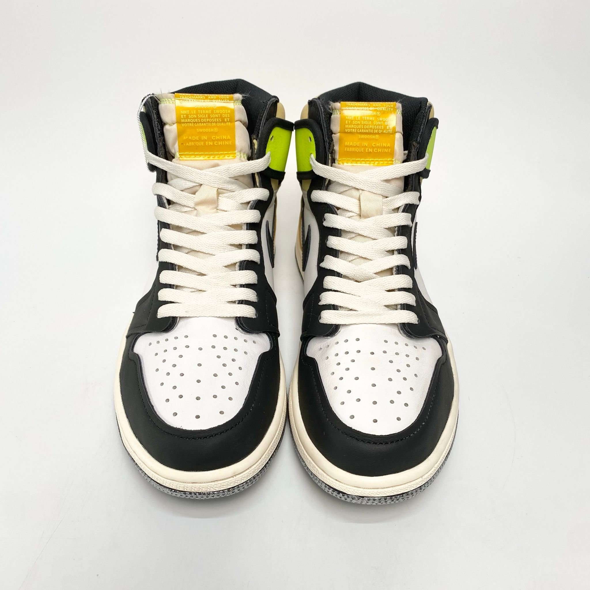NIKE AIR JORDAN 1 RETRO HIGH OG VOLT GOLD 555088-118
