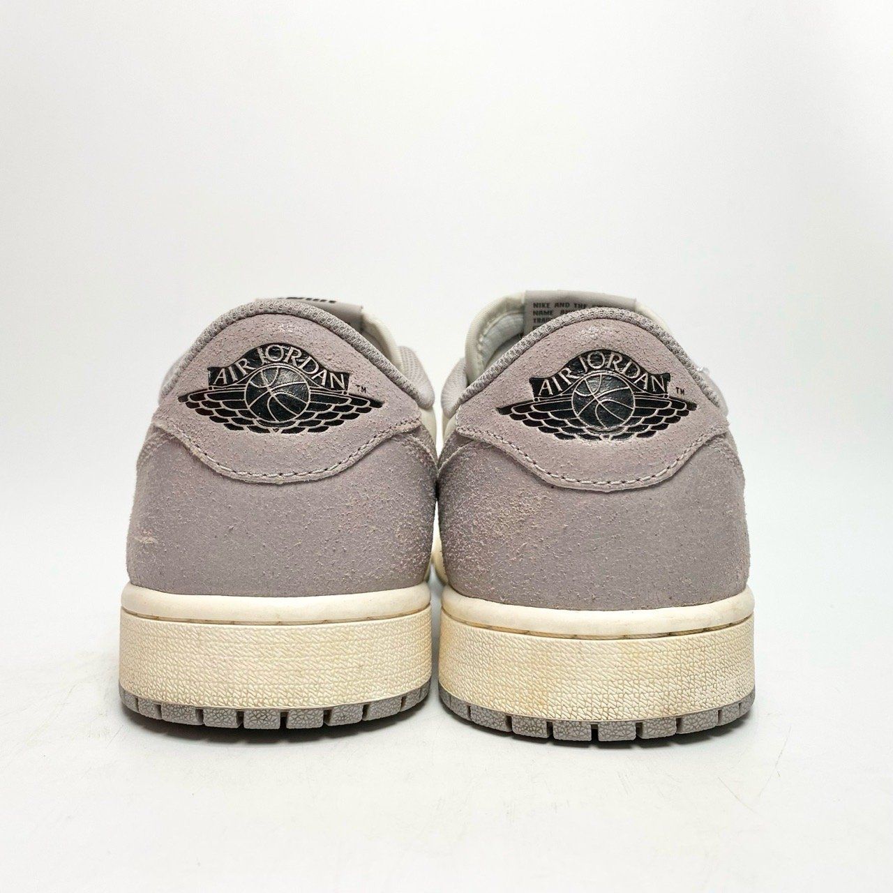 NIKE AIR JORDAN 1 RETRO ATMOSPHERE GREY CZ0790-101