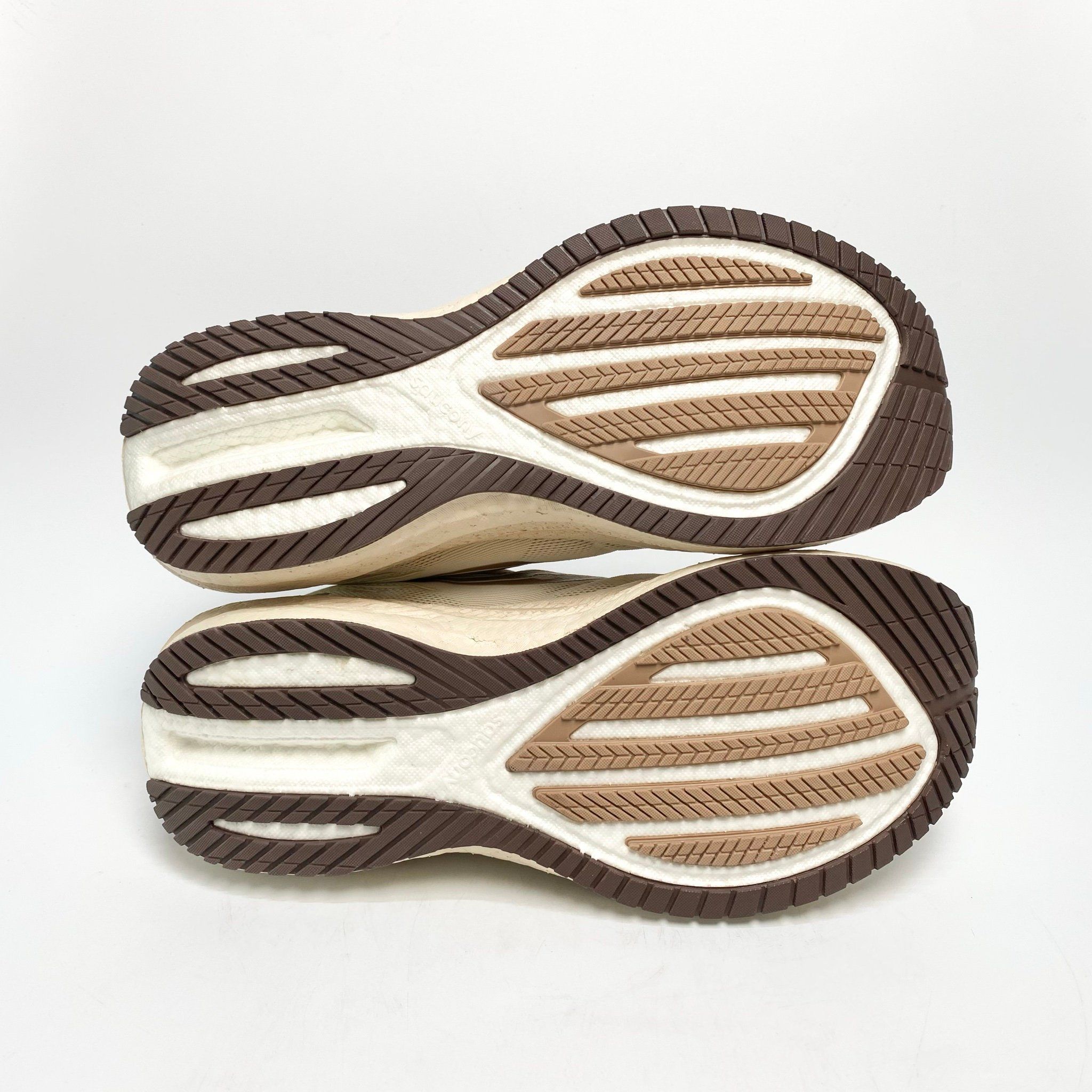SAUCONY TRIUMPH 20 BEIGE S20759-203