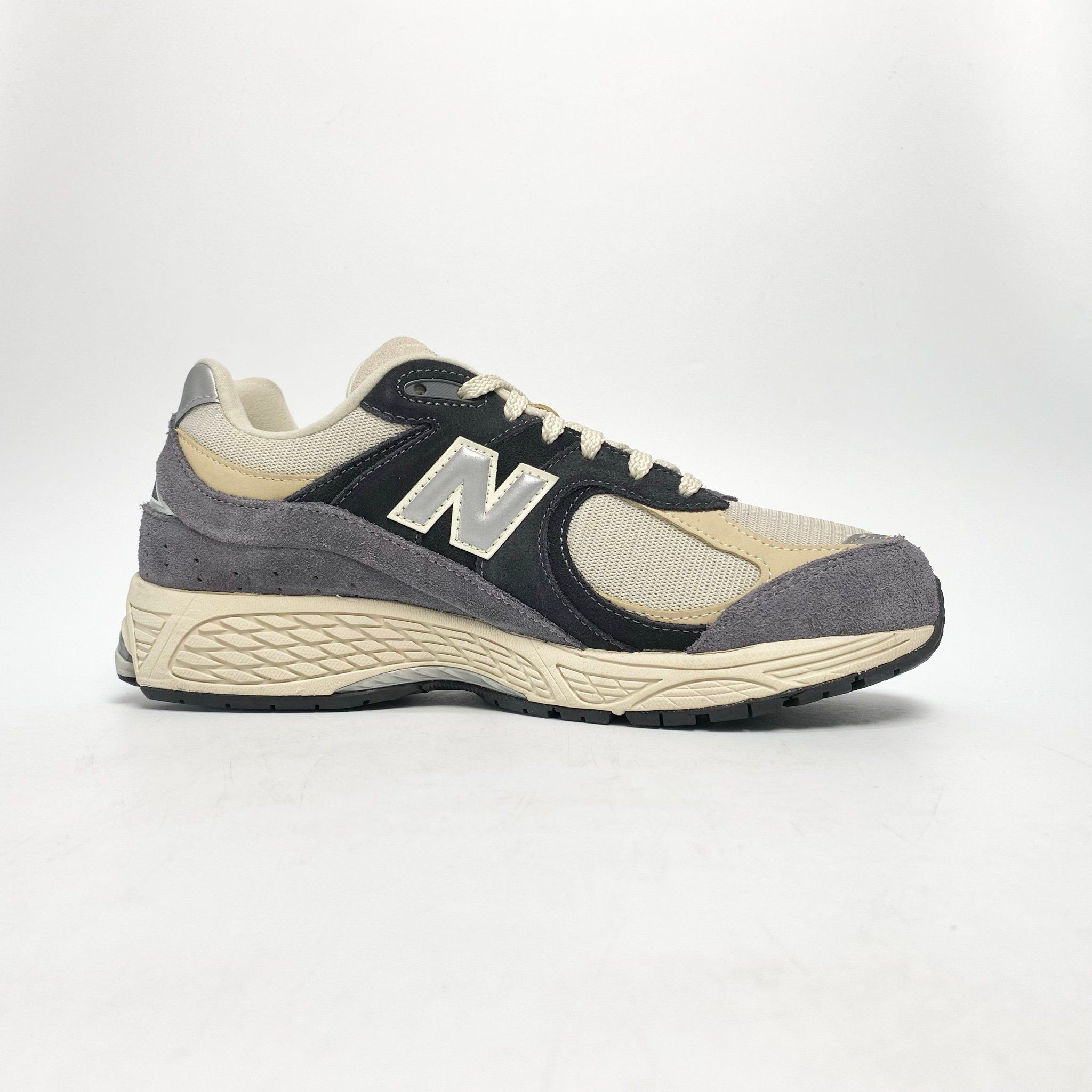 NEW BALANCE 2002R MAGNET TIMBERWOLF M2002RSH