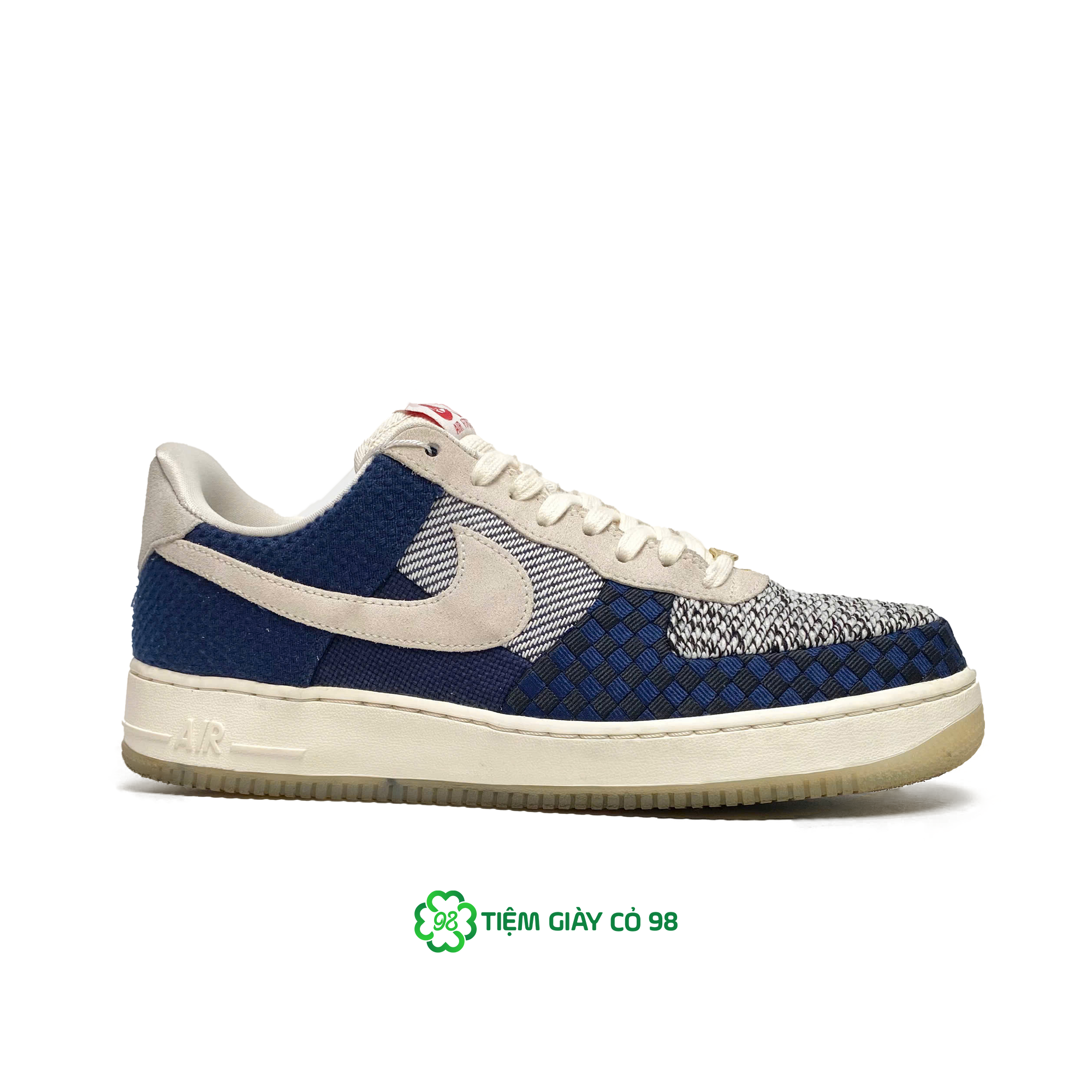 NIKE WMNS AIR FORCE 1 LOW ’07 LV8 SASHIKO DD5401-492