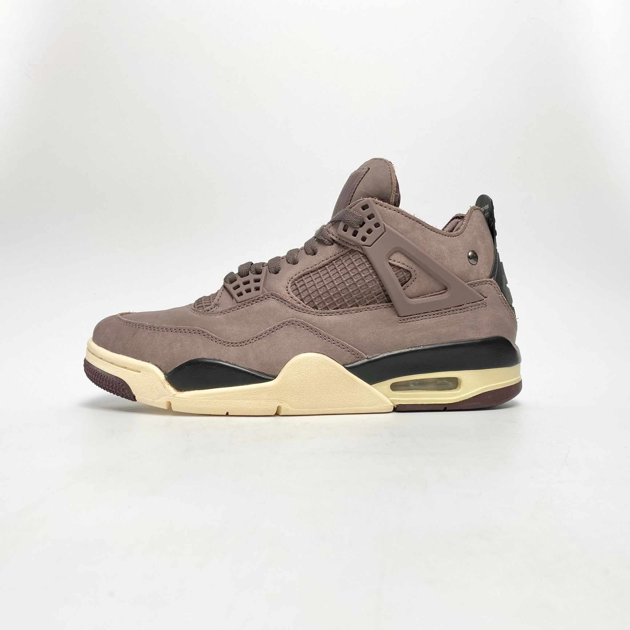 NIKE AIR JORDAN 4 RETRO A MA MANIÉRE VIOLET ORE DV6773-220
