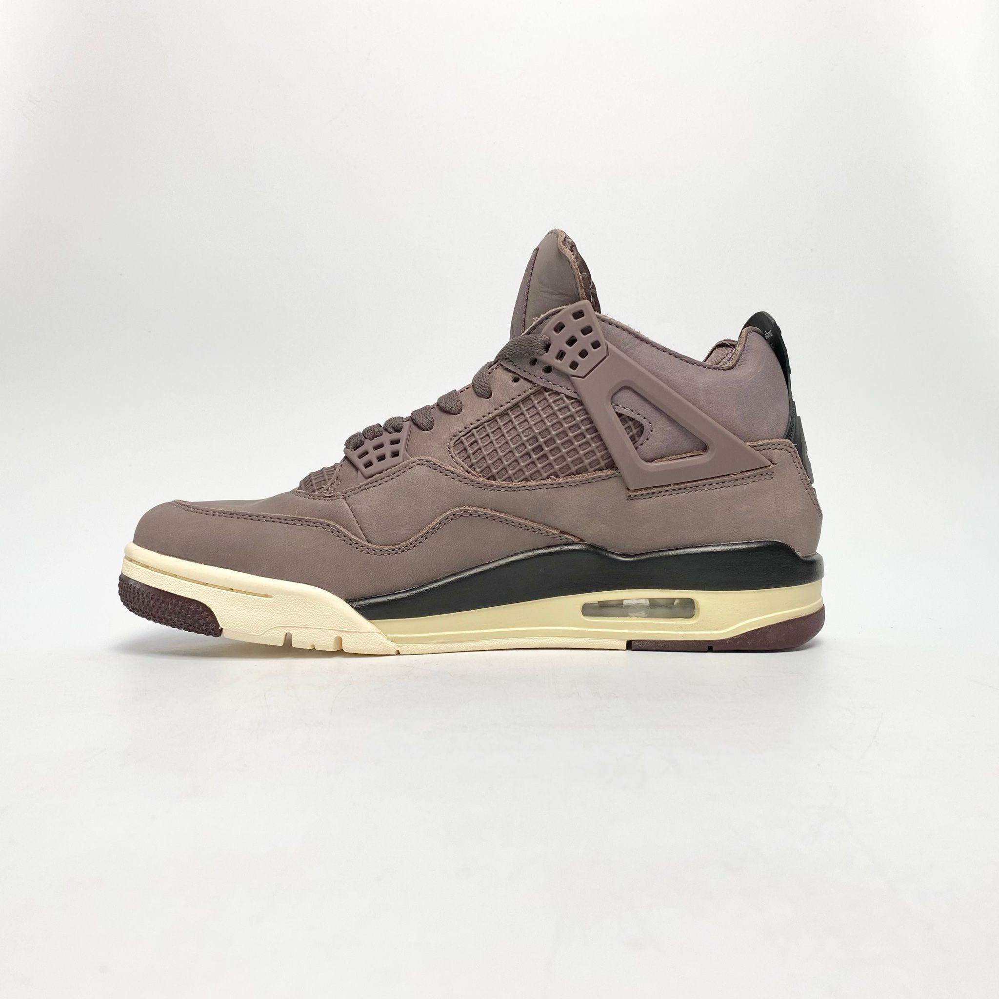NIKE AIR JORDAN 4 RETRO A MA MANIÉRE VIOLET ORE DV6773-220