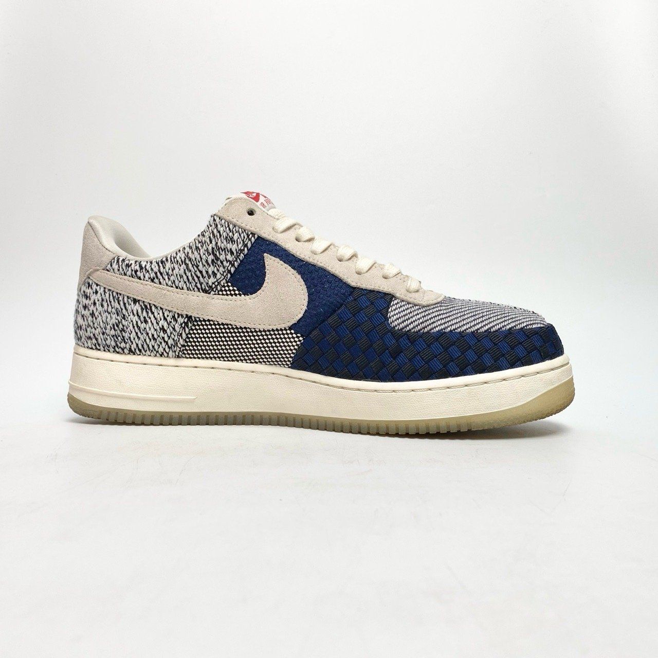 NIKE WMNS AIR FORCE 1 LOW ’07 LV8 SASHIKO DD5401-492