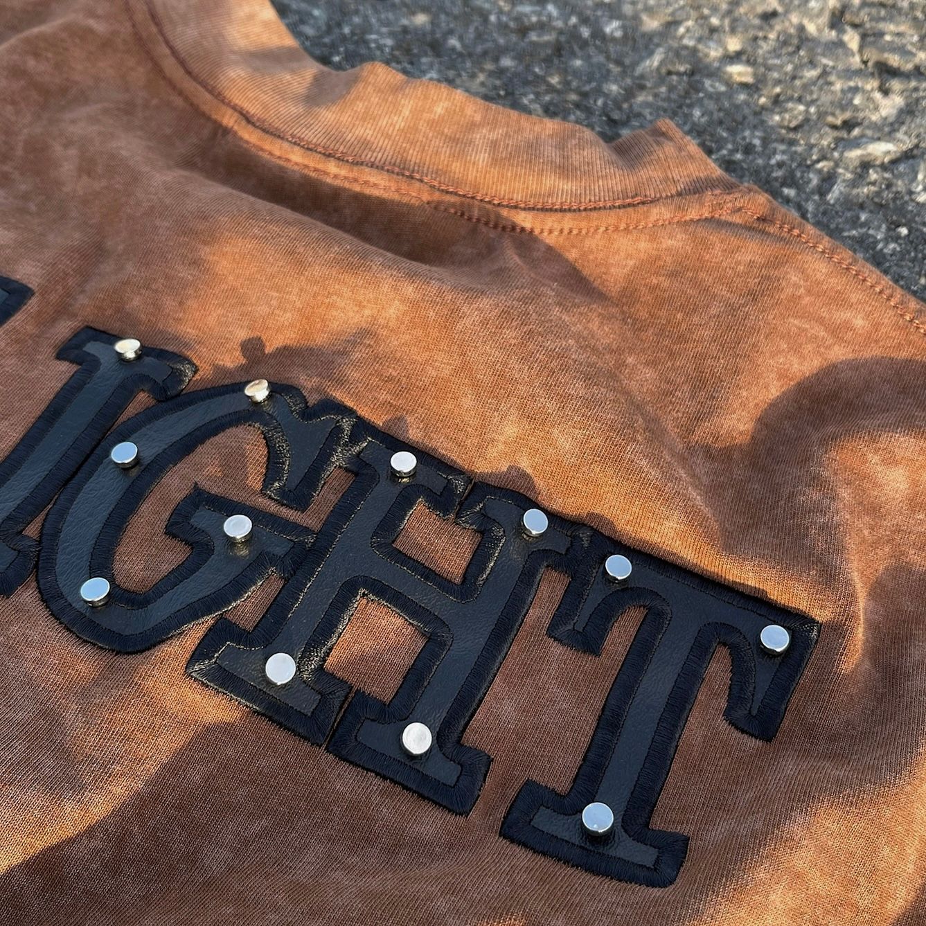 HLIGHT RIVET LEATHER T-SHIRT