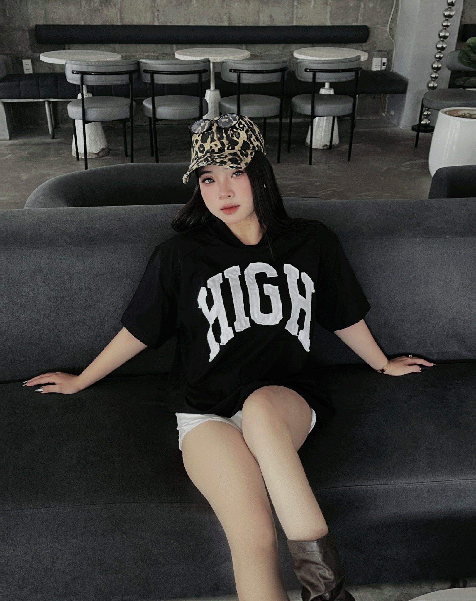 HIGHLIGHT TOLAY BLACK T-SHIRT