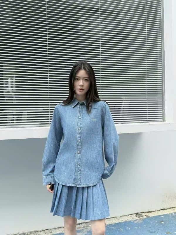Áo khoác jean xanh cúc trắng (set)
