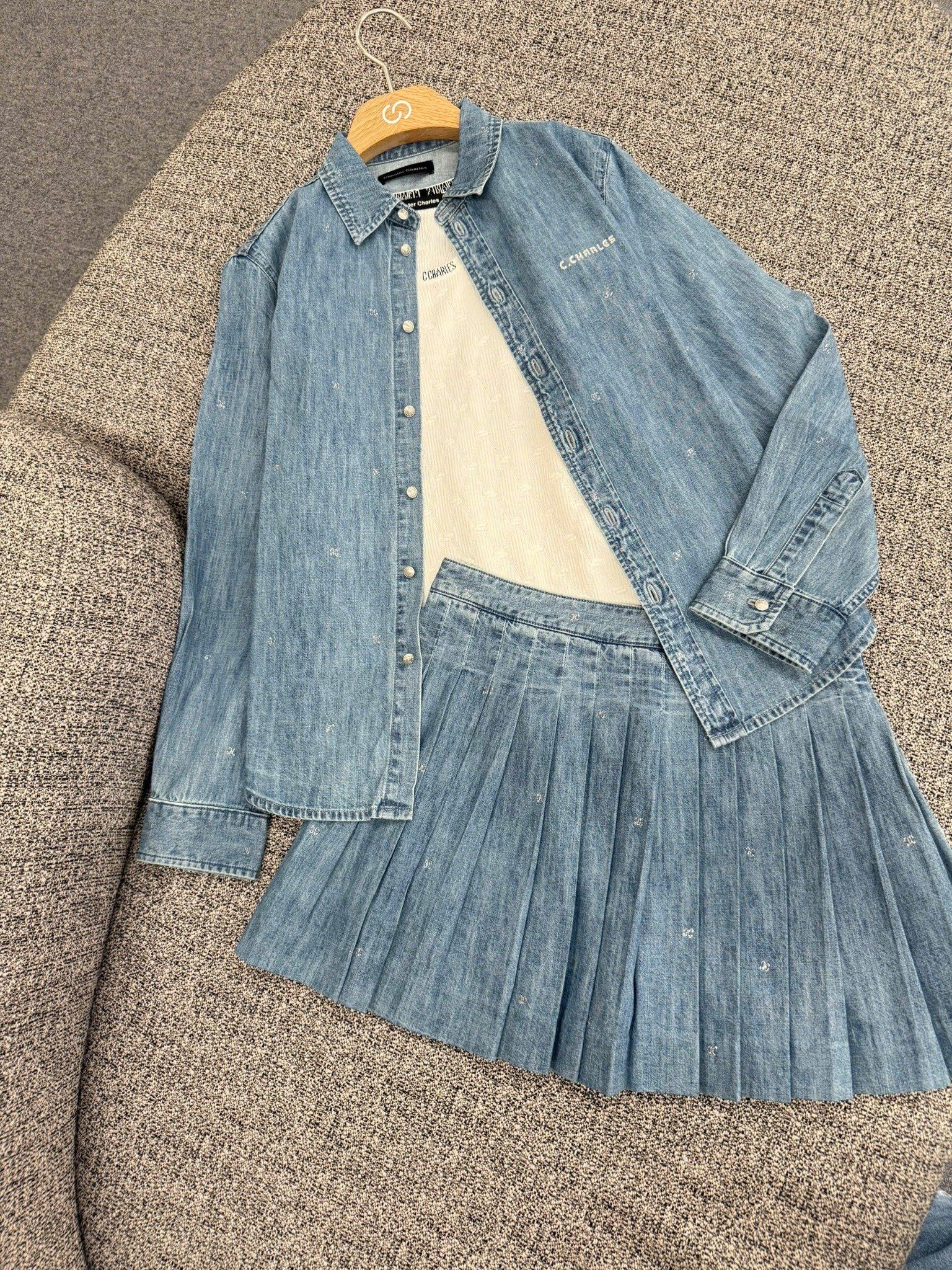 Chân váy ngắn Jean New Set