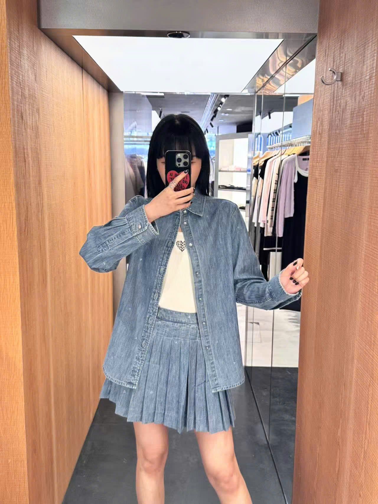 Chân váy ngắn Jean New Set