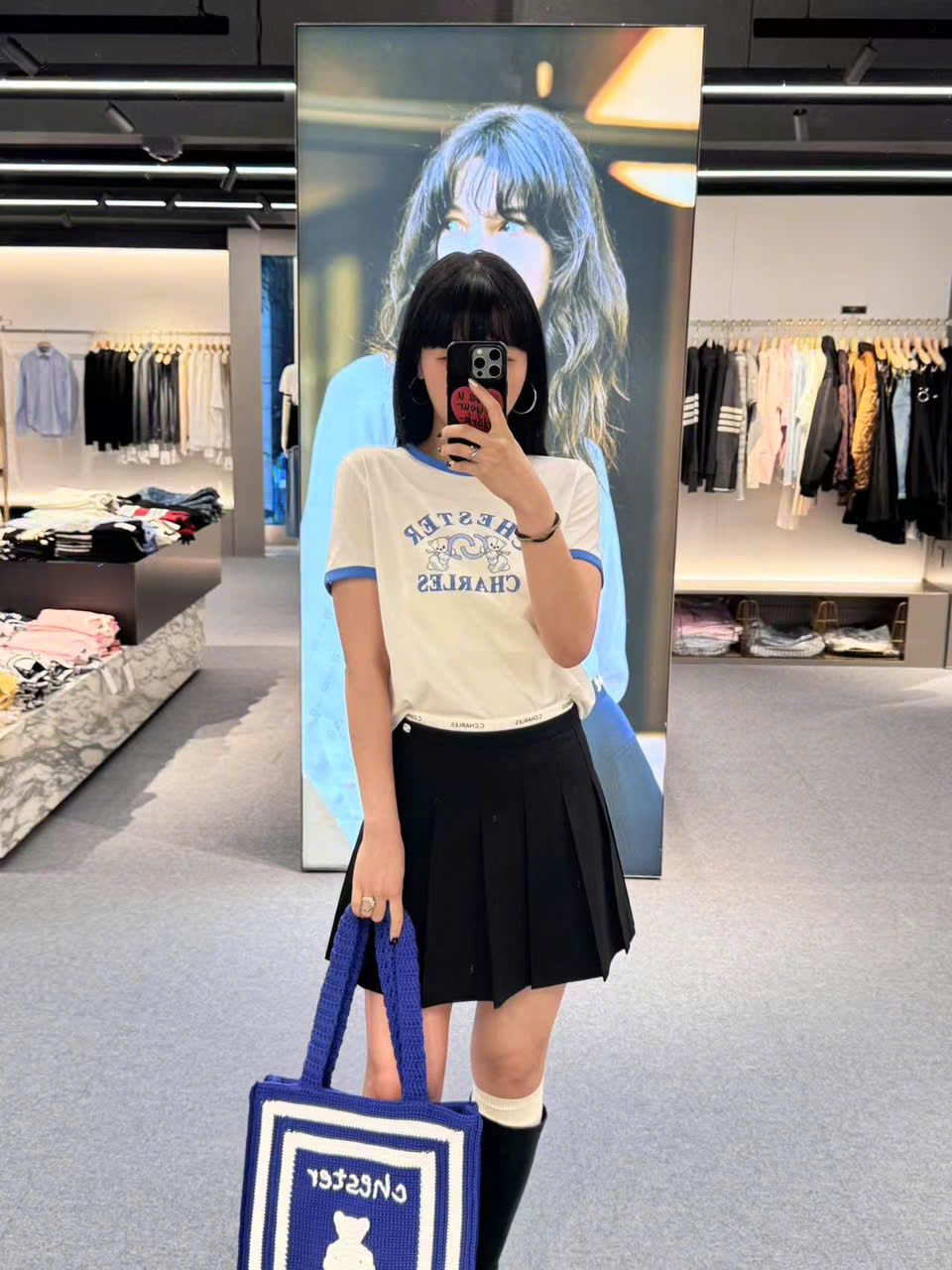 Chân váy ngắn xếp ly Cạp trắng
