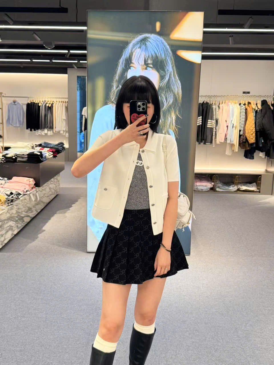 Áo tanktop xám viền bèo - logo trắng