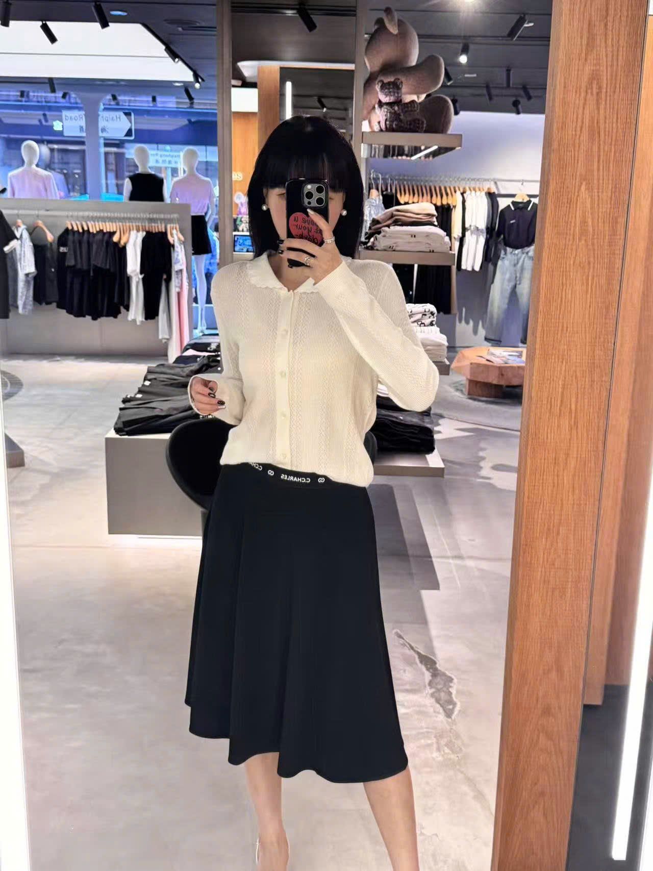 Áo CDG trắng cổ diềm