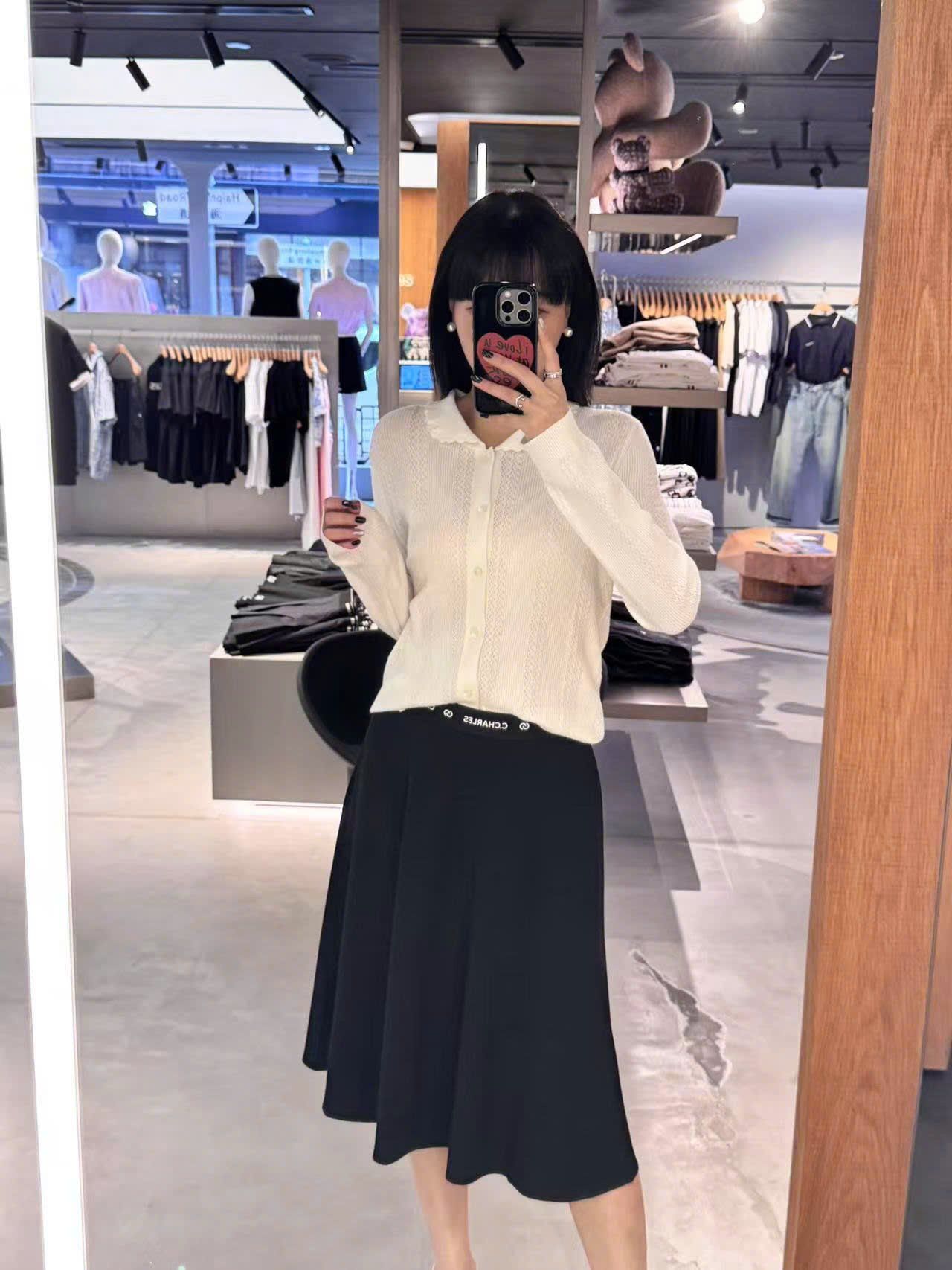Áo CDG trắng cổ diềm