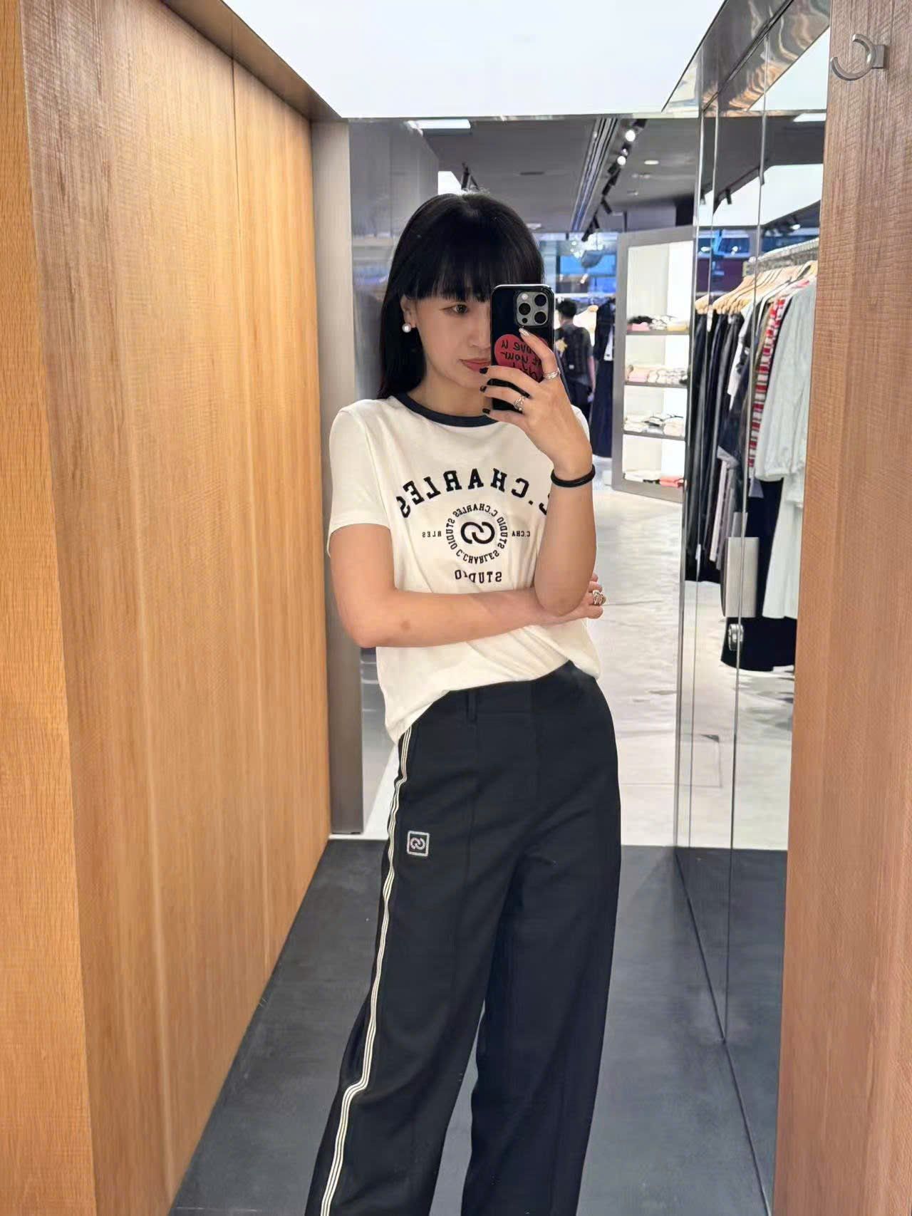 Quần vải đen 2 sọc 2 bên