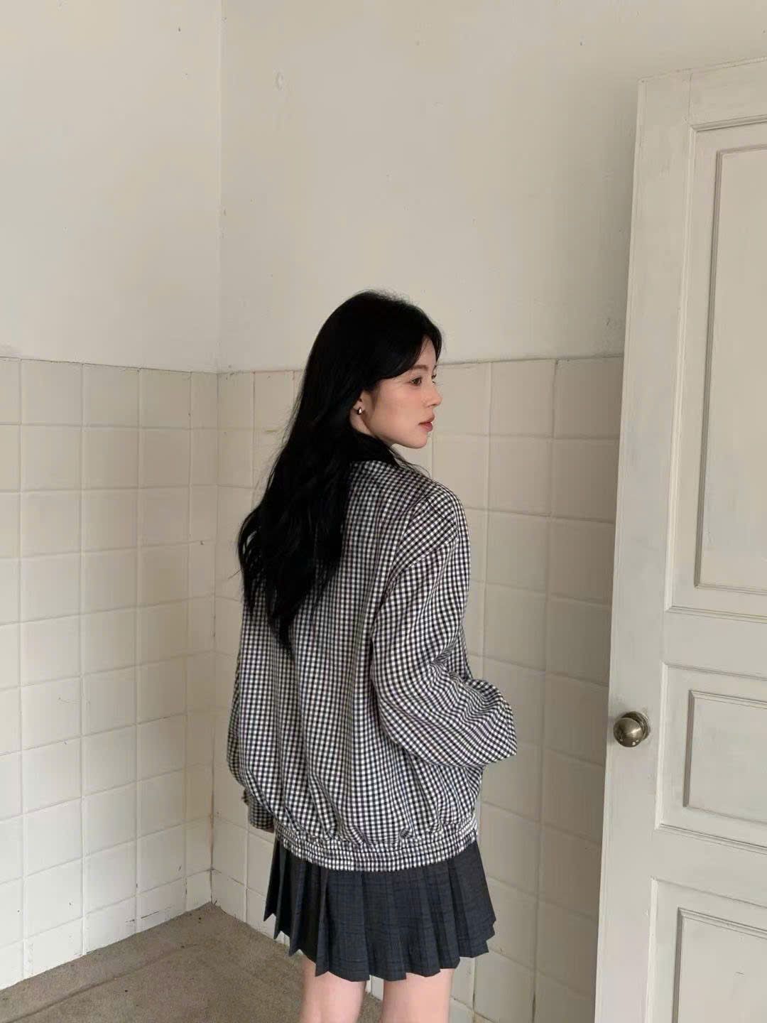 Áo khoác caro nhỏ -cổ nhung đen