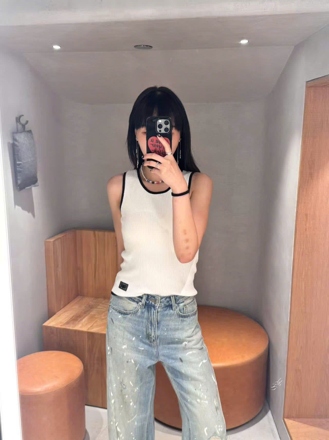 Áo tanktop trắng new ss25