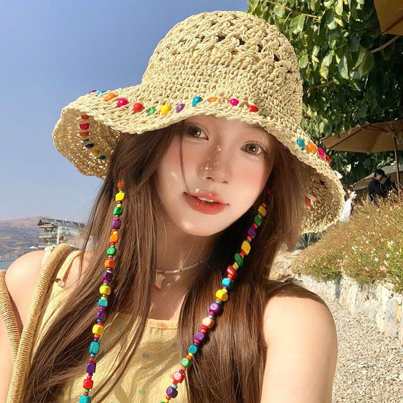 Nón Đi Biển Thời Trang Có Dây