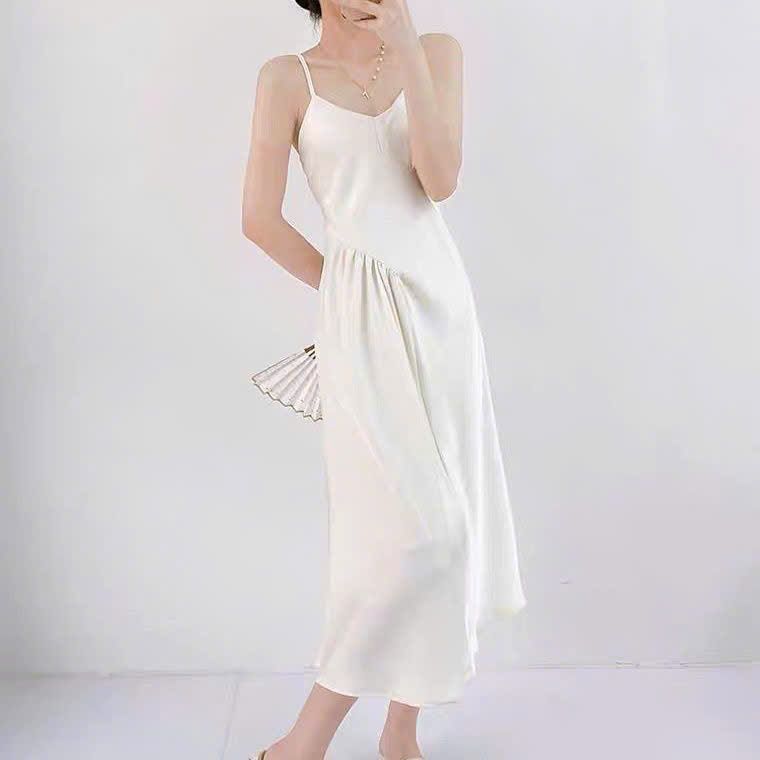 Váy Lụa 2 Dây Cổ Tim