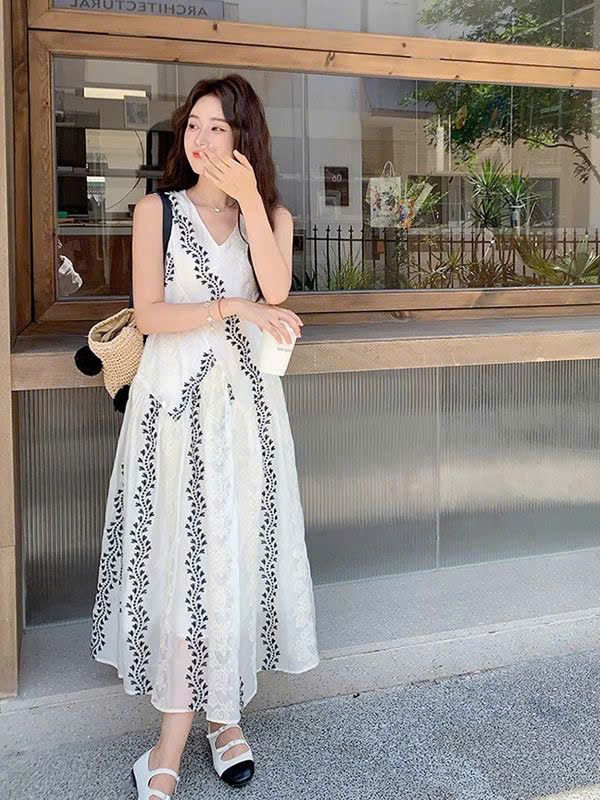 Váy Dài Xinh Xắn Cho Nữ