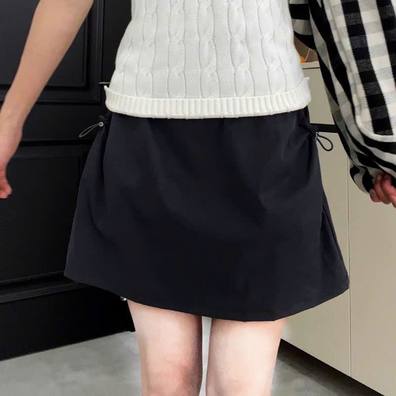 Chân Váy Chữ A Lụa Dày Dặn Kèm Lót