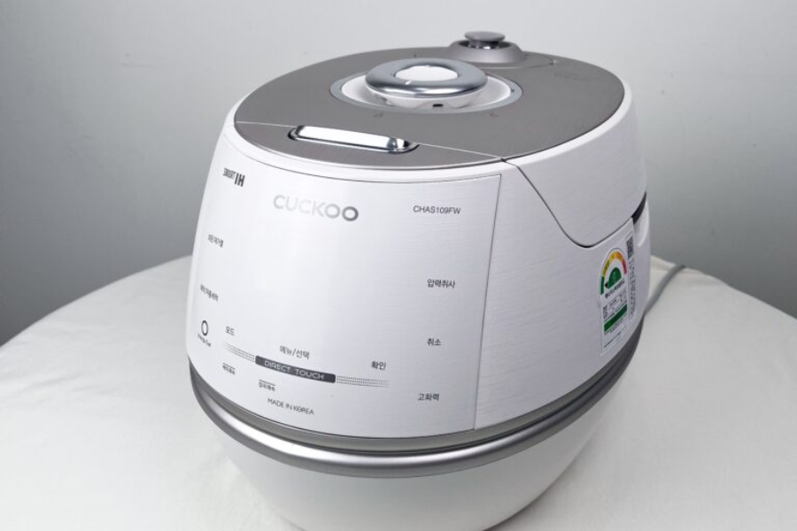 Nồi cơm điện Cuckoo CRP-CHAS109FW 1.8L