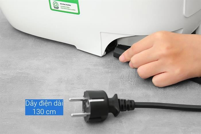 Nồi cơm điện Toshiba RC-18VXWVN(W) áp suất chân không màu trắng