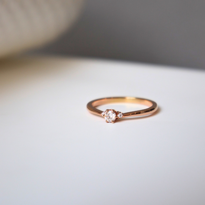 Engagement Rings Nhẫn cầu hôn đơn giản đá dưới 4.5ly ER-WG-10