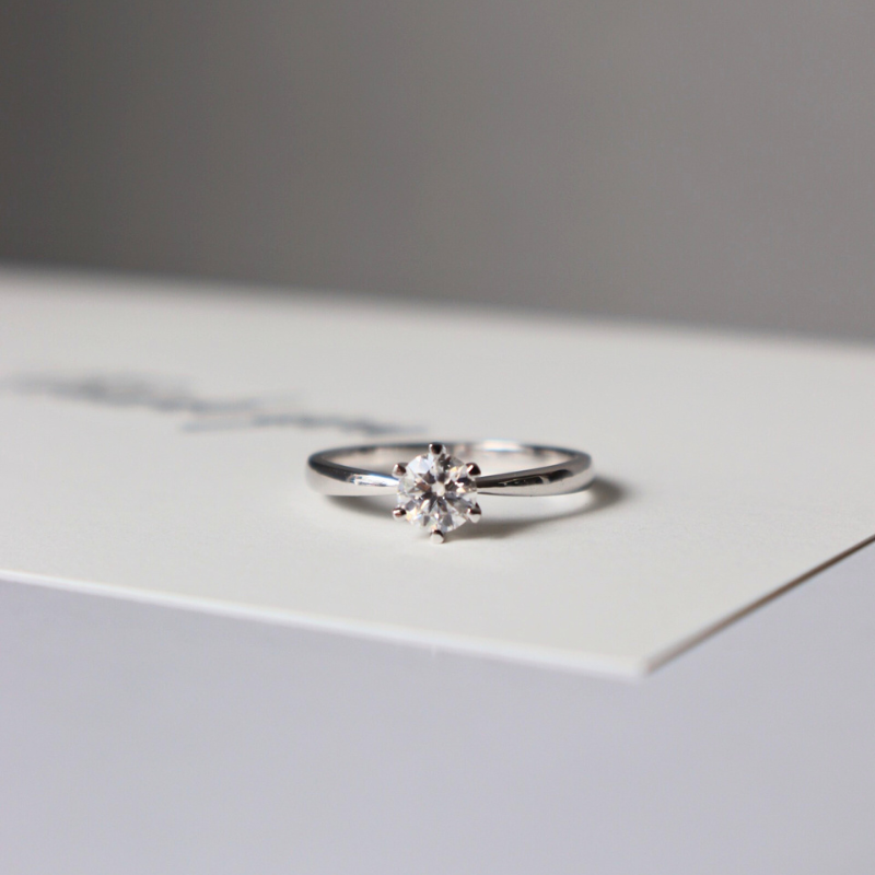 Engagement Rings Nhẫn cầu hôn đá to trên 4.5ly ER-WG-10