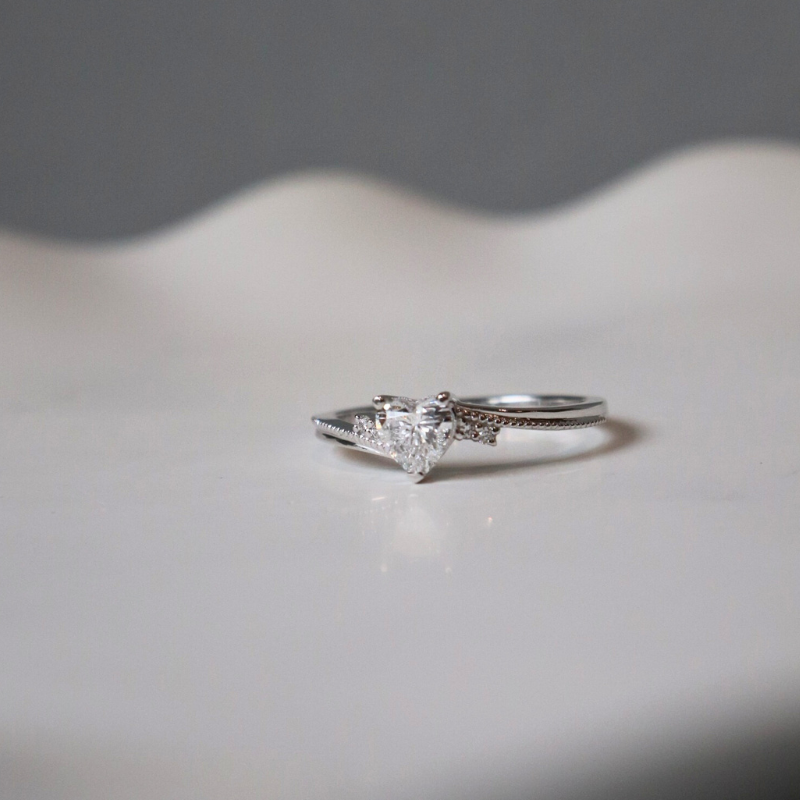Engagement Rings Nhẫn cầu hôn đá to trên 4.5ly ER-WG-10