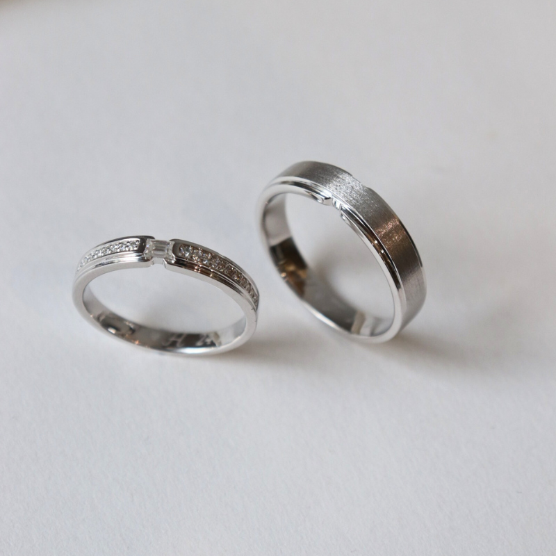 Seria Cặp nhẫn vàng trắng Moissanite CP-Seria-WG10