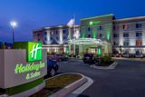 Holiday Inn Resort Ho Tram Beach