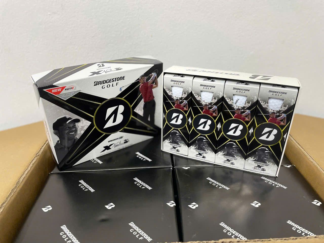 Bóng golf BridgeStone TOUR B X