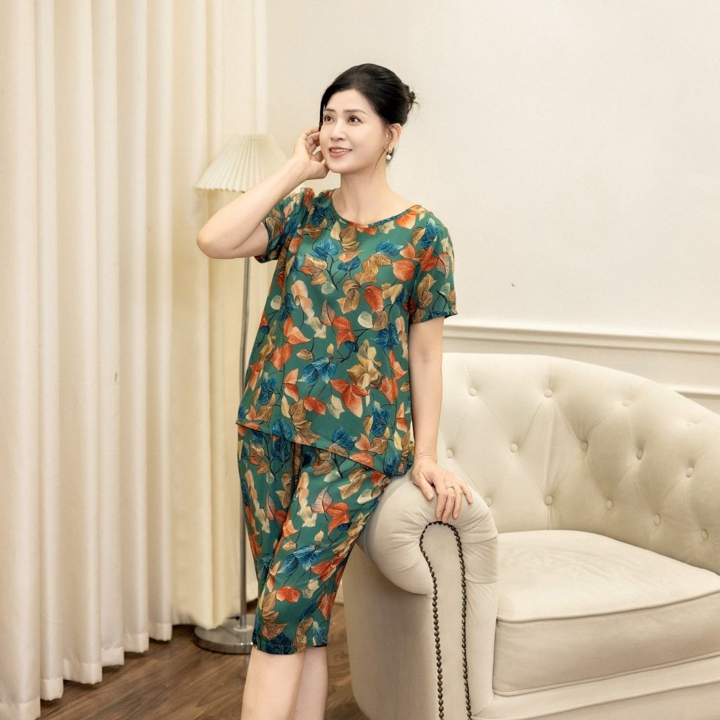 Bộ Đồ Mùa Hè Nữ Áo Tay Cộc Quần Lửng Lamode LST023AS0