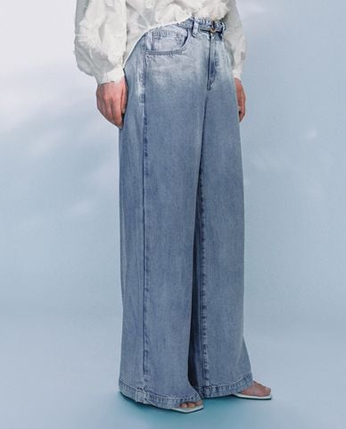 URBAN REVIVO - Quần jeans nữ ống rộng phối thắt lưng