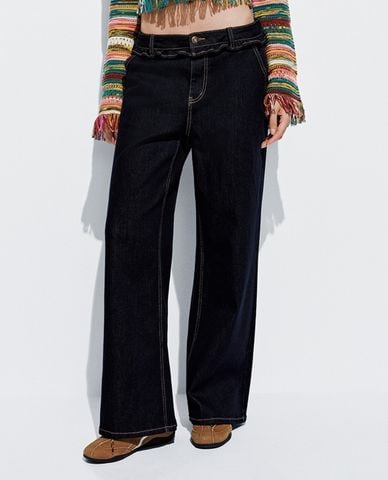 URBAN REVIVO - Quần jeans nữ ống rộng nhún bèo