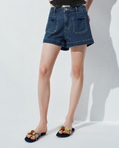 URBAN REVIVO - Quần short jeans nữ phối túi