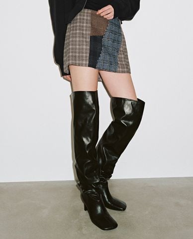 URBAN REVIVO - Chân váy chữ A mini họa tiết họa tiết caro