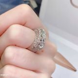 Nhẫn Nữ Kết Chủ