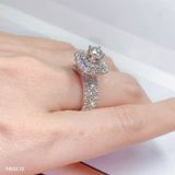 Nhẫn Nữ ổ Halo Vuông
