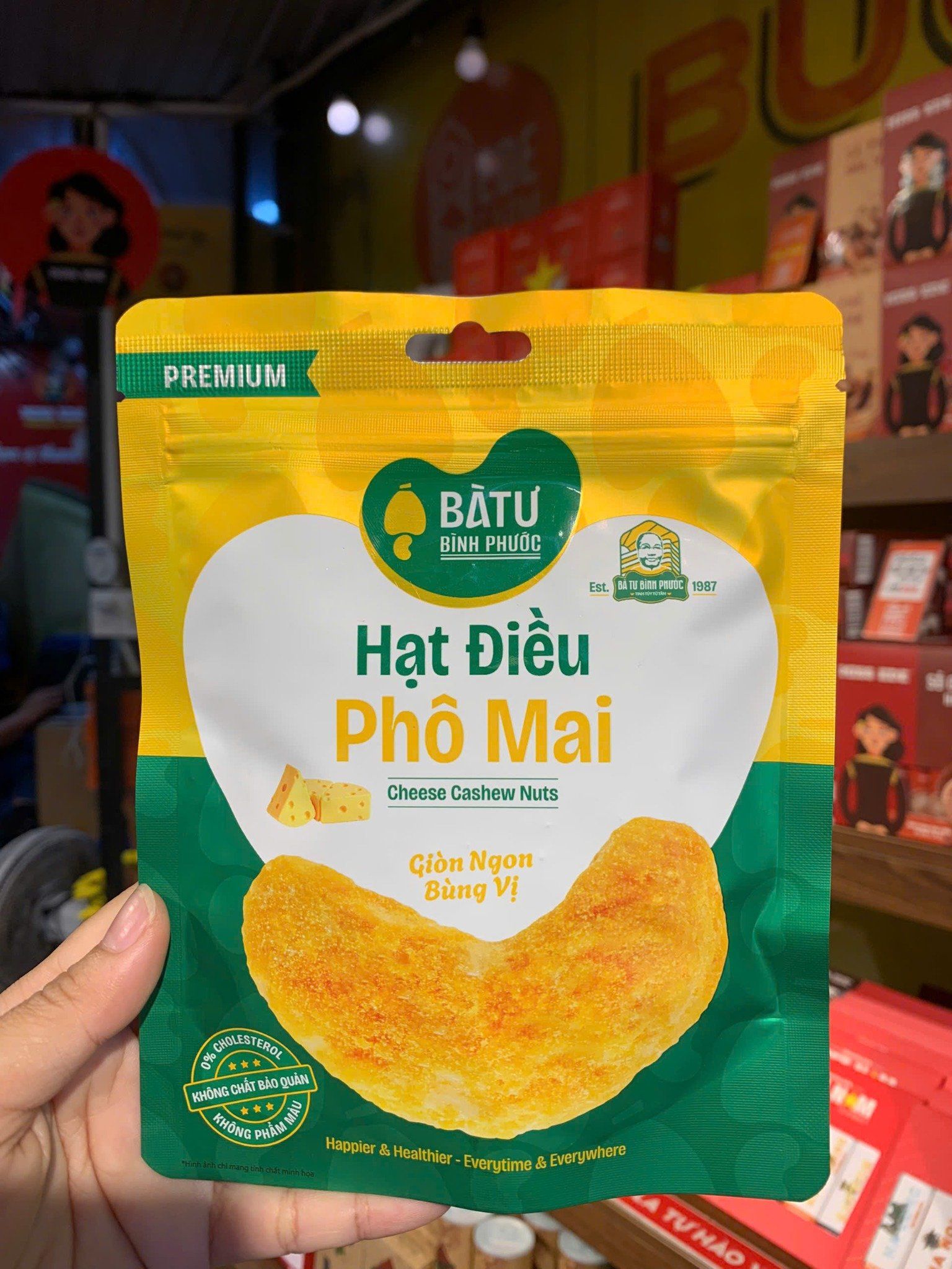 Hạt điều phô mai Bà Tư túi zip 65g