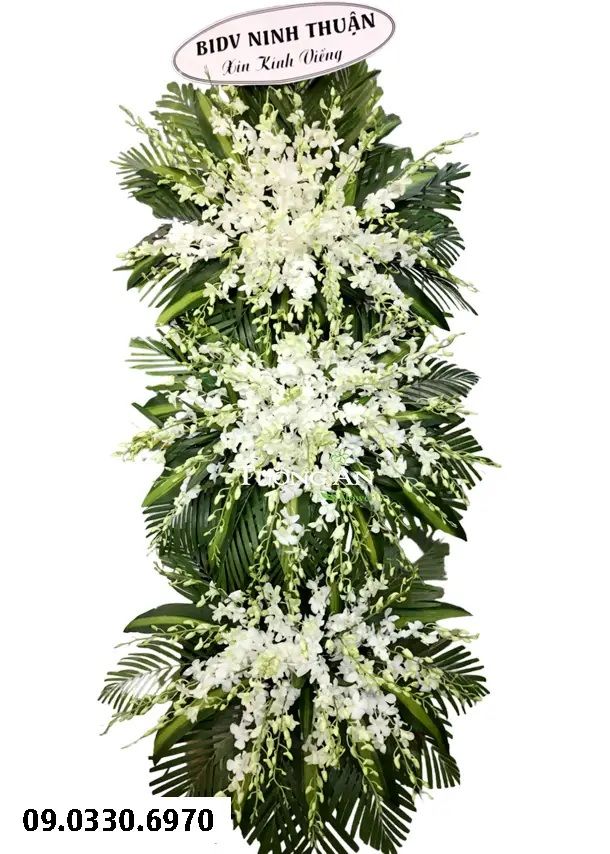 Vòng Hoa Chia Buồn Cao Cấp - B240
