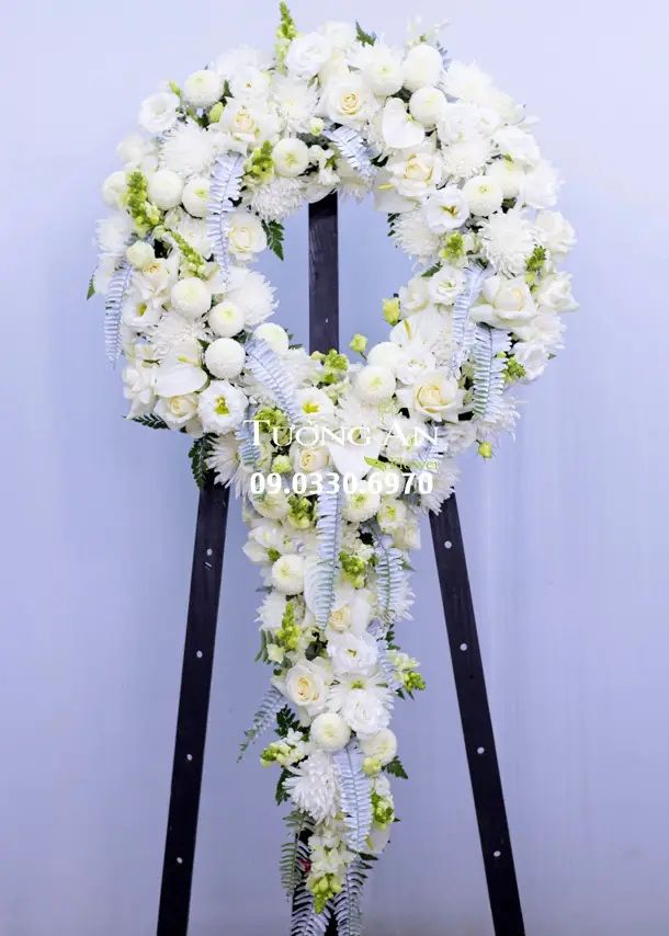 Vòng Hoa Tang Lễ Hiện Đại - B335